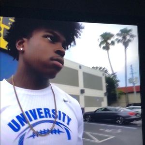 Meet your Posher, Raymone